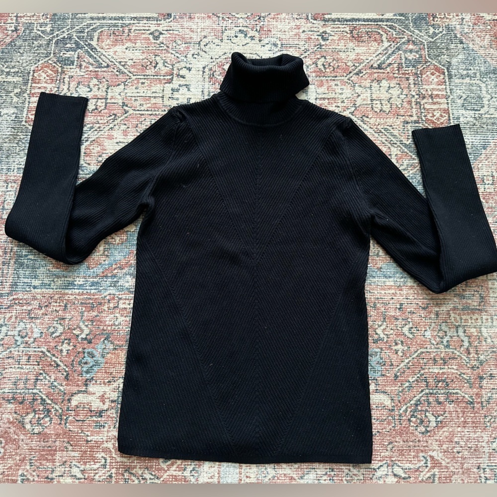 Zara Knit Black Ribbed Turtleneck Sweater/Size L